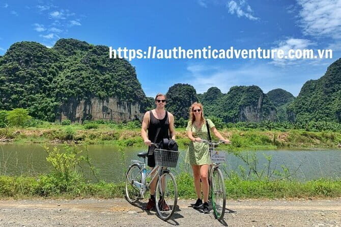 10-Day Vietnam Discovery from North to South | Best Packages - Hanoi to Sapa by big bus: comfort and pacing on the climb