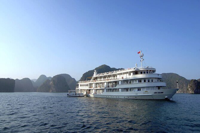 10-Day Vietnam Itinerary | Luxurious Discovery | Best 2026-27 - The guides and communication: the real confidence booster
