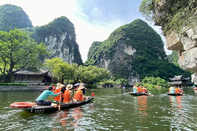 10 Day Vietnam Travel (Hanoi-Ha Long-Ninh Binh-Sapa-Da Nang-HCM) - Day 6 Ba Na Hills Cable Car: The Big Day Trip in Da Nang