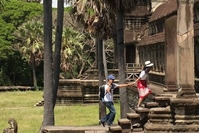 12 Days in Vietnam | Cultural Exploration with Beach Escapes - Halong Bay and Lan Ha Bay: Tuan Chau to island hopping