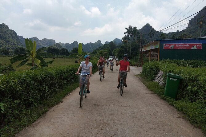 2-Day cruise in Lan Ha bay and Ha Long with plankton excursion - Why this Lan Ha Bay–Ha Long cruise feels like more than a boat ride