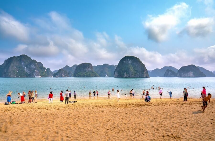 2-Day Ha Noi - Ninh Binh - Ha Long Bay Highlights Tour - Day 2: Halong Bay With Sung Sot Cave, Luon Cave Kayaking, and Titop Island