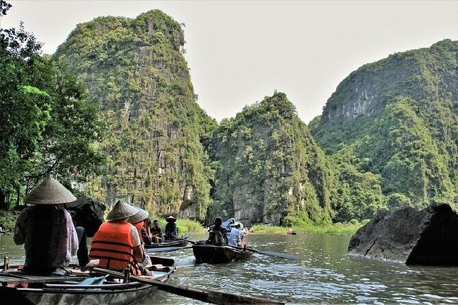 2 Day Ninh Binh Adventure Tour - Tam Coc bamboo boat: the scenery that feels like a land version of Halong