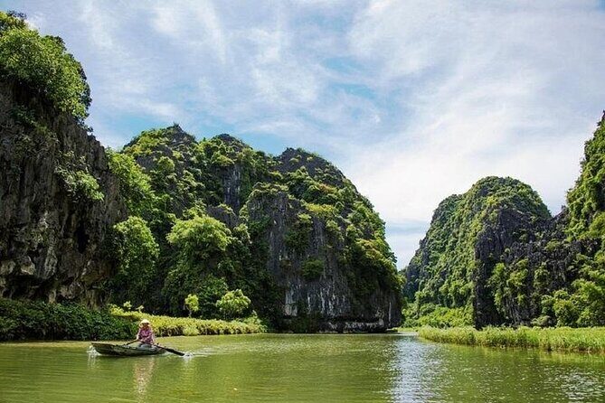 2-Day Ninh Binh Adventure Tour from Hanoi - Key highlights you’ll feel right away