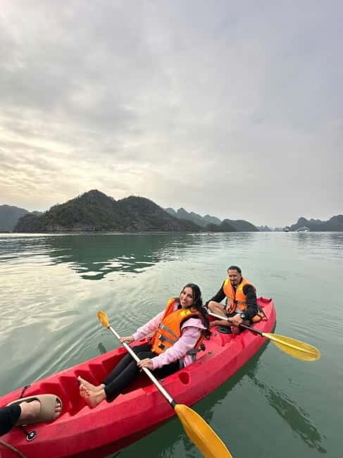 2-Day or 3-Day: Halong&Lan Ha Bay Cruise 5<em> balcony,bathtub – Key Things I’d Mark on Your Mental Map’ /></p>
<ul>
<li><strong>Private balcony and bathtub</strong> in a modern cabin, not just a basic bed and window</li>
<li><strong>Tra Bau kayaking and swimming</strong> with an optional Jacuzzi on board</li>
<li><strong>Viet Hai Village by bike or electric car</strong>, including a local family house visit</li>
<li><strong>Dark & Bright Cave by bamboo boat or kayak</strong>, rowed and guided by locals</li>
<li><strong>Sunset party + chef cooking class</strong>, built into both day 1 and the later day option</li>
<li><strong>Activities that change with conditions</strong>, so plan your expectations around tides and weather</li>
</ul>
<h2 id="first-stop-what-5-balcony-and-bathtub-actually-changes">First Stop: What “5<em> Balcony and Bathtub” Actually Changes</h2>
<p><img width="820" height="614" decoding="async" src=