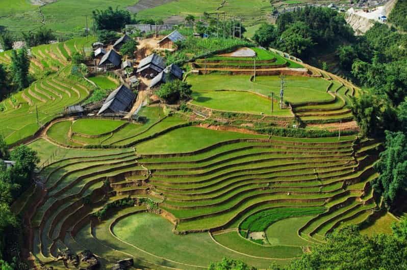 2-Day Sapa Tour - Overnight in Ta Van Village (All in One) - Hanoi to Sapa: morning bus vs sleeper night arrival
