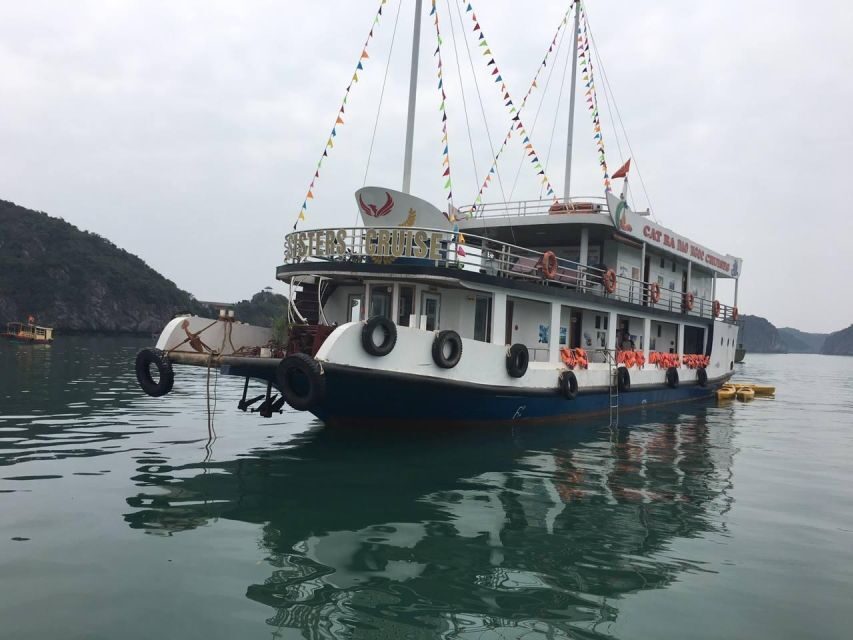 2-Day Traditional Cruise to Lan Ha Bay & Cat Ba Island - Swimming, snorkeling, and the best kind of night: quiet bay air