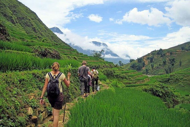 2 Days 1 Night Discovery Mai Chau Hidden Valley Classic Tour - Who should book this Mai Chau classic tour