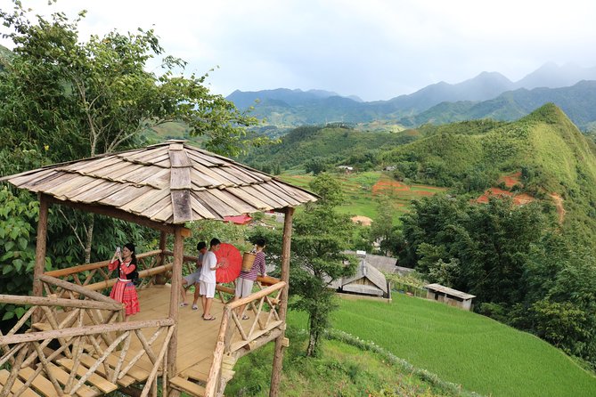 2 days 3 Nights Sapa Trekking Tour by Night Train from Hanoi - Day 2 in Sapa: morning arrival, breakfast, then Cat Cat trekking