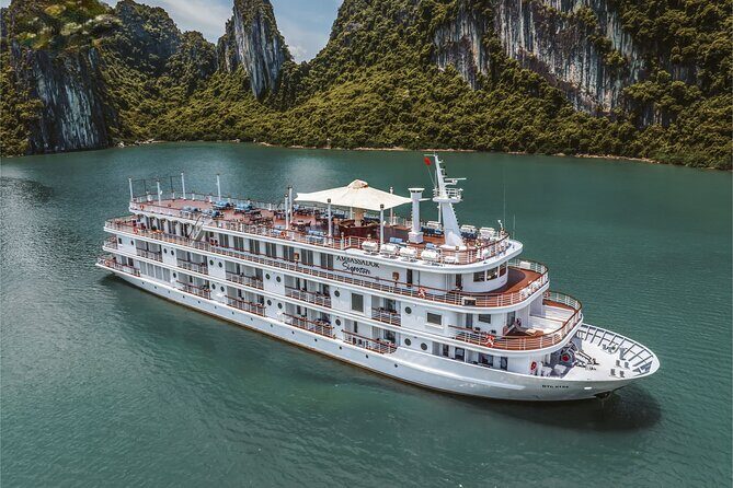 2 Days Cruise Exploration in Halong Bay from Hanoi - A short-Hanoi escape that gives you real time on the water