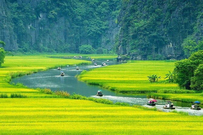 2-Days Sapa Tour with Fansipan Cable Car Trekking Three Village - Should you book this 2-day Sapa Tour with Fansipan cable car and trekking three villages?