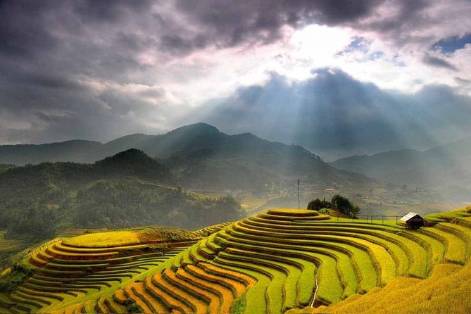 2 Days Sapa Trekking In Cat Cat And Ta Van Village From Hanoi - Ta Van Village: Dzay culture and a slower village walk