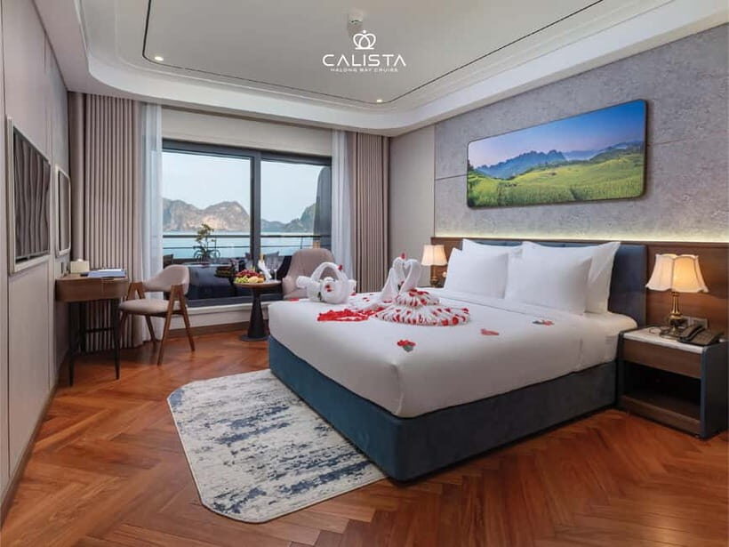 2D1N Halong Bay 6-Star Cruise: Fine Dining, Cave & Kayaking - Who This 2D1N Cruise Fits Best