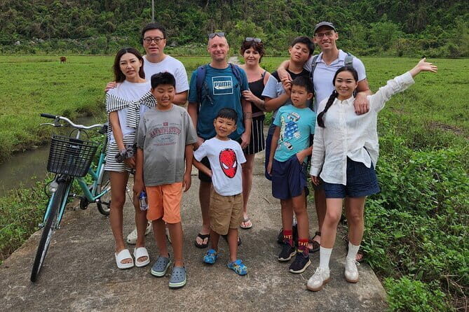 2D1N in less tourist area cruise with 5-10 pax, kayaking, biking - Dinner and onboard entertainment: squid fishing and karaoke that won’t drain your energy