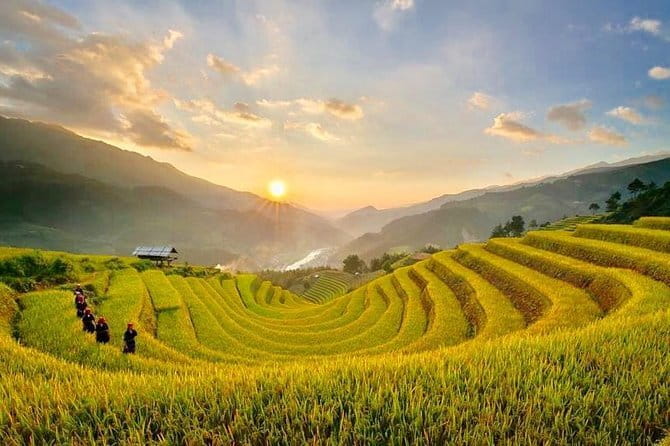 3 Day 2 Night Trek - Day 2: bamboo forest, Red Dzao villages, and a second homestay