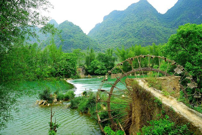 3-Day Ba Be Lake - Ban Gioc Waterfall Private Tour - Day 1: From Hanoi to Quảng Hòa, Plus the Museum First