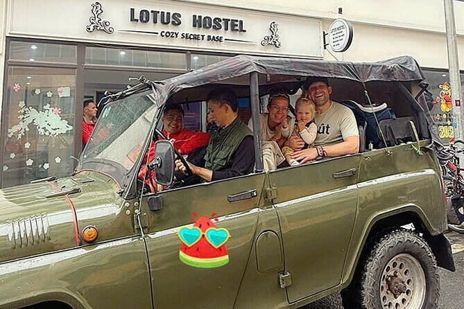 3 Day Ha Giang Loop by Open-Air Car - Day 1: From Quan Ba Heaven Gate to Dong Van town dinner plans