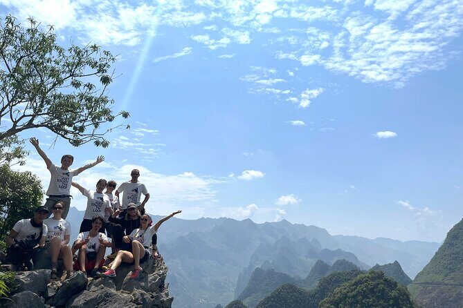 3 Day Ha Giang Loop Small Group Guided Self-ride Motorbike Tour - Day 2: Mã Pí Lèng Pass, Nho Quẹ River, Meo Vac, and Du Già