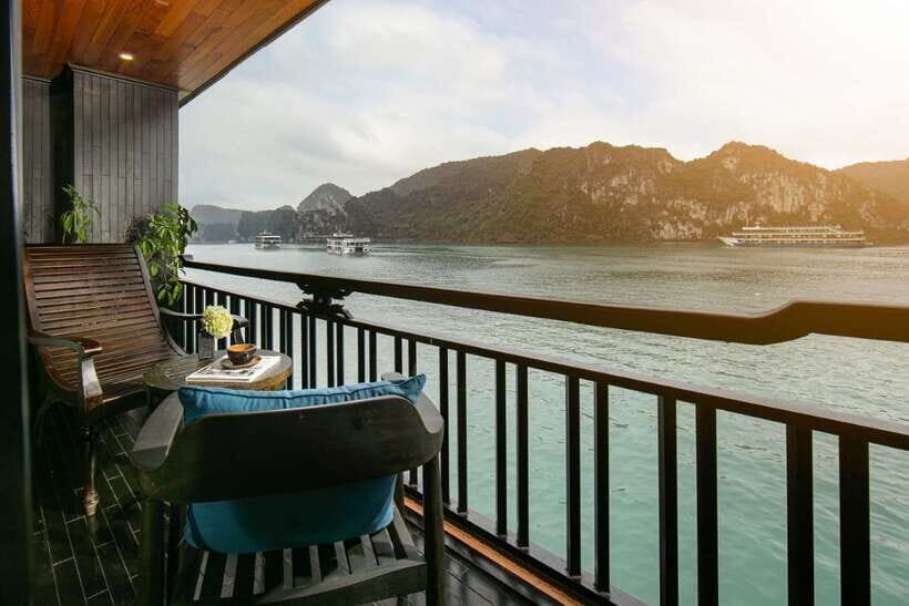 3 Day - Hanoi City Tour - Lan Ha Bay 5 Star Cruise & Balcony - Back to Hanoi: Brunch Cruise and the Limousine Return