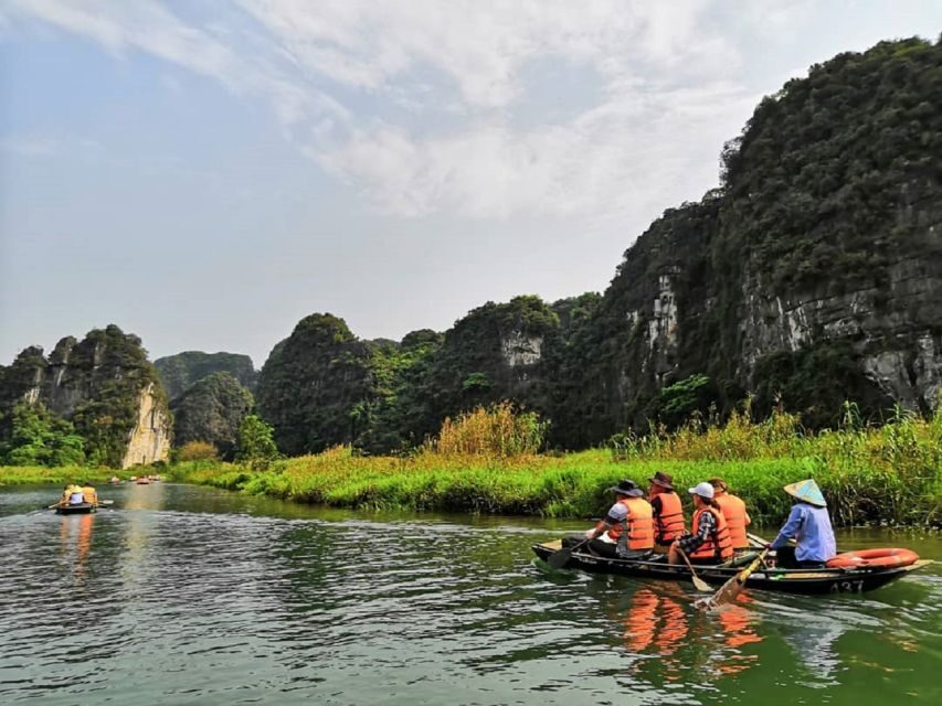 3-Day - Ninh Binh - Lan Ha Bay 5-Star Cruise & Balcony - Ninh Binh bungalow night: swimming, cycling, and an early reset