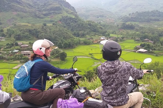 3 Days 2 Nights from Hagiang - Day 3: Meo Vac Sinkhole, Then Back Through Photo Stops