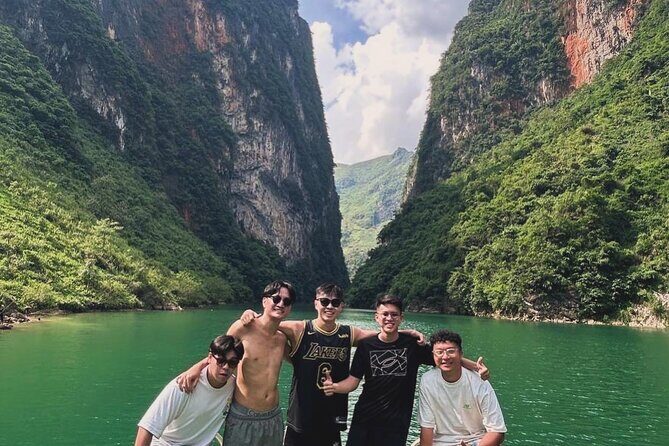 3 Days 2 Nights Ha Giang Loop Tour Small Group Local Tour Guide - Transportation, Safety, and What Moderate Fitness Really Means