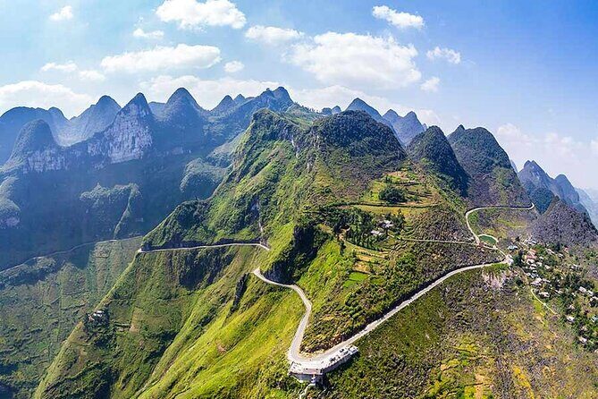 3 Days and 2 Nights in Ha Giang by Motorcycle - Day 1: Ha Giang City to Dong Van Ancient Town