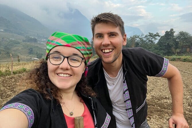 3-Days Sapa Trekking With Local Guide Overnight in Tavan Village - Day 1: Hanoi departure, Sapa arrival, and the Y Linh Ho to Lao Chai hike