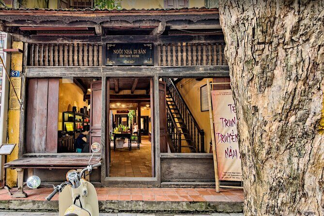 3 Hours Hanoi City Walking Tour with Optional Train Street - Culture Exchange Center: A Quick Hit of Hanoi’s Story