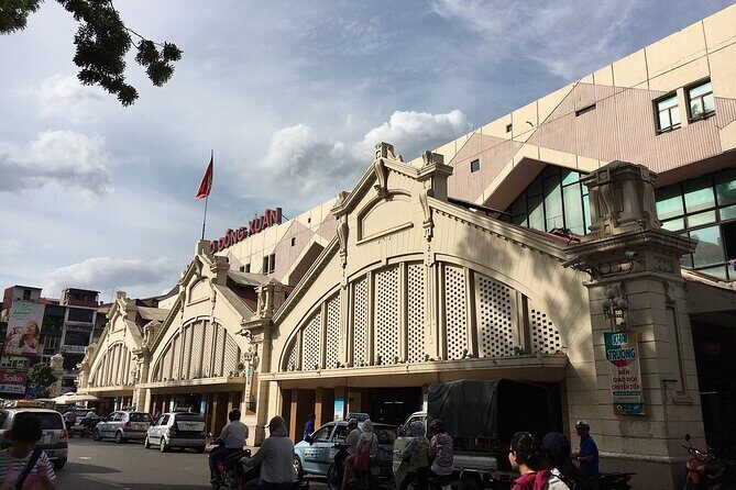 3 Hours Hanoi City Walking Tour with Optional Train Street - Kim Ngan Temple: A Living Layer of the Old Quarter