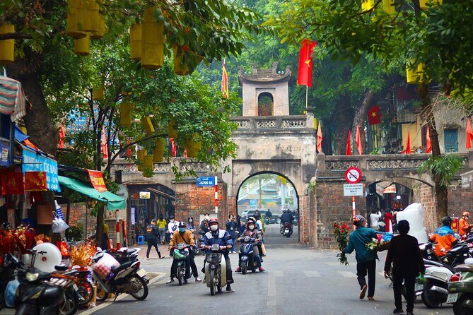 3 Hours Hanoi City Walking Tour with Optional Train Street - Đường Tàu (Railway Alley): Optional Coffee or Quick Pass-By