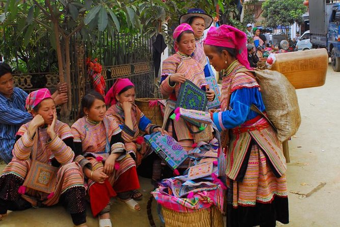 3-Night Sapa Trek and Homestay with Round Trip Transfer from Hanoi - Ta Van Homestay with the Zay Hill Tribe: Hospitality You Can Feel