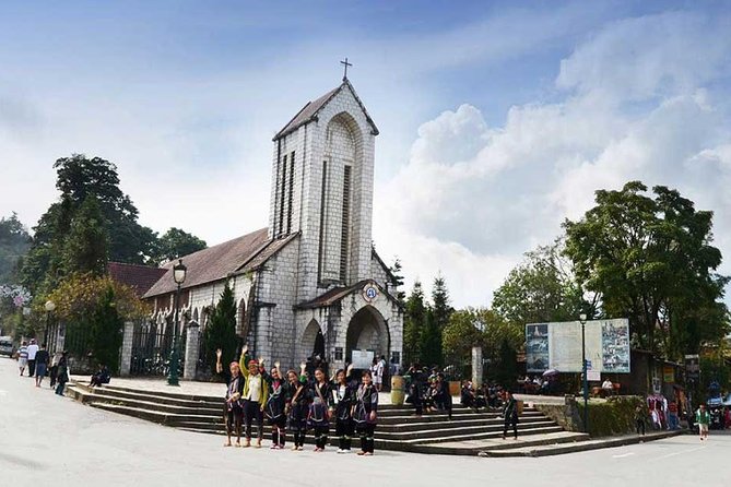 3-Night Sapa Trek and Homestay with Round Trip Transfer from Hanoi - Handicraft Center and Ethnic Variety: Skill Sharing Over Souvenirs