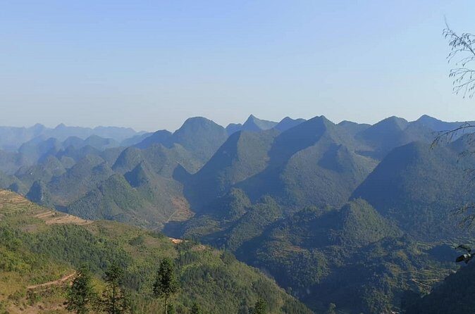 3D2N Ha Giang loop, small Private group, Private room AND with Nu - Homestays and meals: included basics that keep the schedule simple