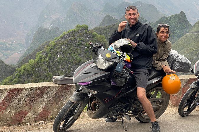 4 Days 3 Nights Ha Giang Loop Tour Small Group Local Tour Guide - Homestays, meals, and the included comfort extras