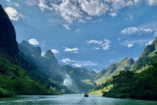 5 Days 4 Nights Ha Giang Cao Bang Ban Gioc - Free Drom 1N before - A motorbike-style circuit from Ha Giang into Cao Bang