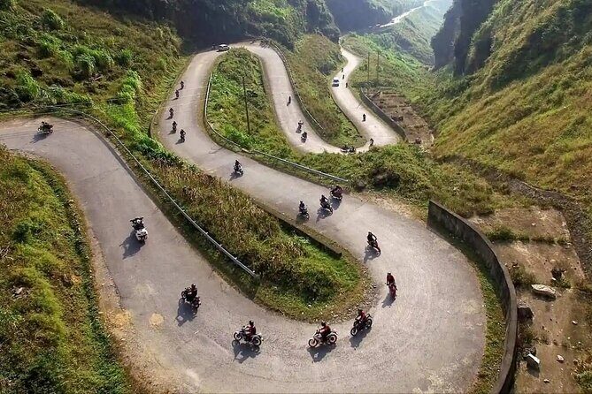 5 Days 4 Nights Ha Giang Easy Driving Motorbike Tours - Day 3: Dong Van Karst Plateau Geopark and Mapileng Pass pressure-free