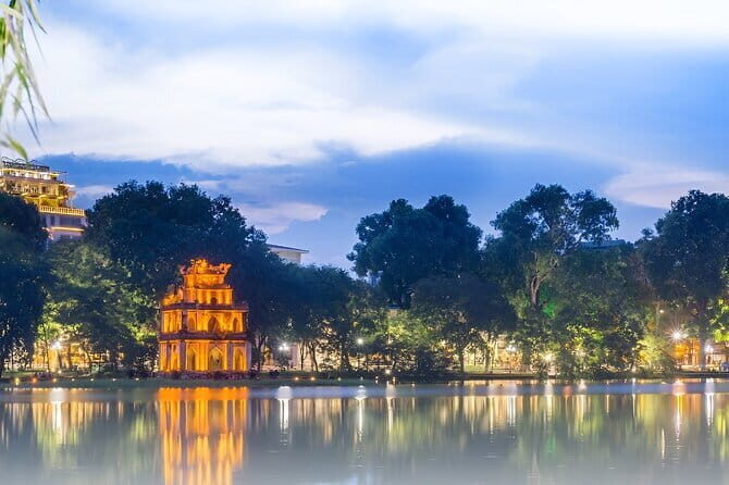 7 Days South & Central Vietnam | Highlights and Top Destinations - Flying to Da Nang: The Value of Cutting Down Travel Time