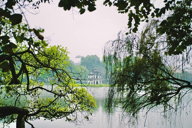 9 Days Beauty of Vietnam - Super save - Trang An Grottoes Day 2: long drive, then real scenery time
