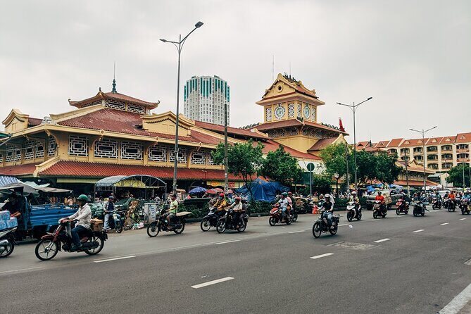 9 Days Beauty of Vietnam - Super save - Ho Chi Minh City and the Mekong Delta boat day (Days 7–8)