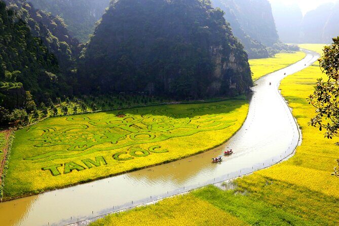 9 Days Northern Vietnam from the Mountain to the Bay - Ninh Binh Day 8: Tam Coc boats, Hoa Lu temples, and Mua Cave steps