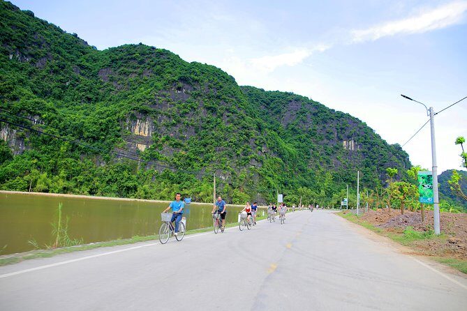 A Comfortable Trang An - Bai Dinh Limousine small group tour 1 day - The optional bicycle ride: a calmer countryside break