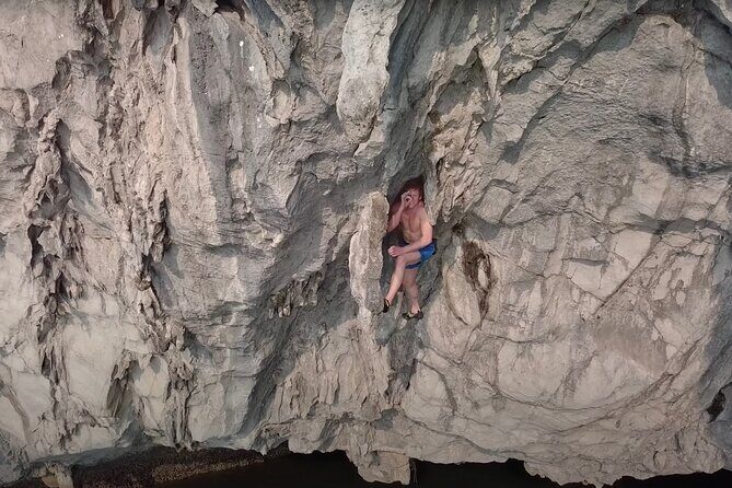 A half day deep water soloing in Lan Ha Bay - Cat Ba. - Lan Ha Bay Deep Water Soloing: What You’re Actually Doing