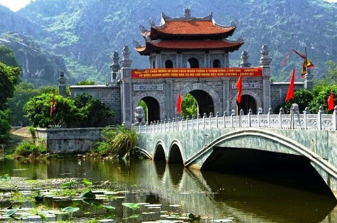 All Inclusive Full Day - Ninh Binh Tour, Transfers, Meals, Ticket - Trang An: River Scenery With Big-Scene Energy