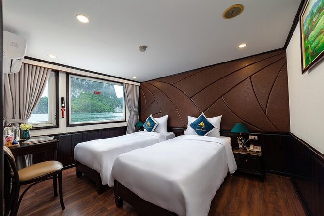Amanda Cruise - Luxury Unique Halong Bay Cruise (2D1N Tour) - Food and service: what stands out from recent feedback
