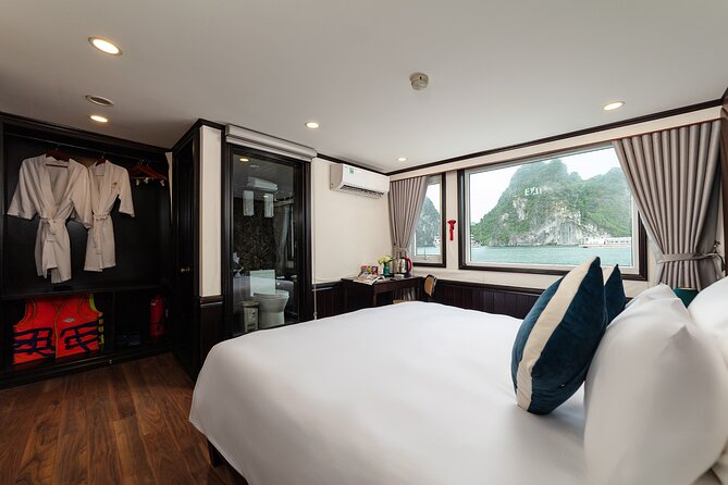 Amanda Cruise - Luxury Unique Halong Bay Cruise (2D1N Tour) - Price check: is $205 a good deal for a 2D1N cruise?