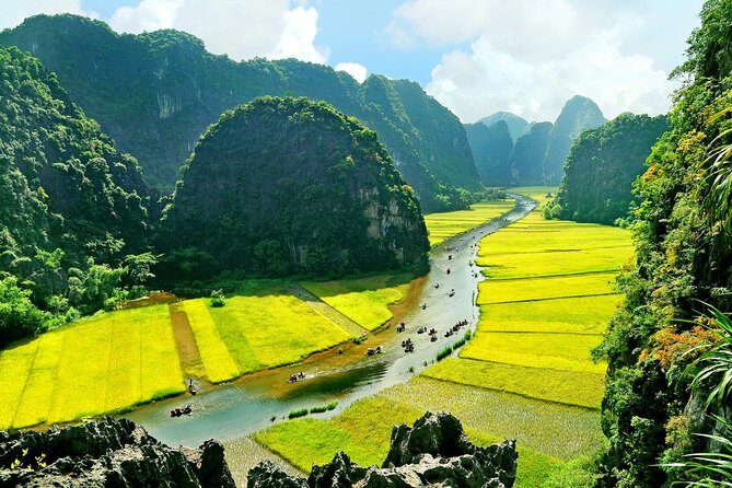 Amazing Luxury Hoa Lu Tam Coc 1 Day - Small Group Tour With Limousine bus - Why This Hoa Lu and Tam Coc Day Trip Works So Well
