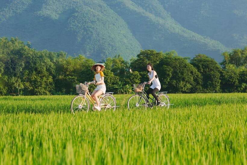 Amazing Mai Chau Day Tour- Small Group with Biking and Lunch - Price and value: Is $95 fair for what’s included?