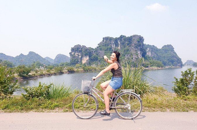 Amazing Ninh Binh Day Trip-Hoa Lu-biking-Trang An-Mua cave. - Biking through village life, paddies, and the slower rhythm