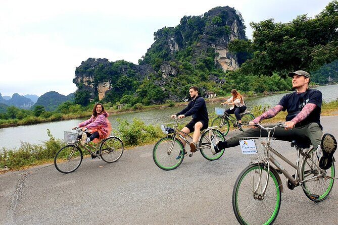 Amazing Ninh Binh Day Trip-Hoa Lu-biking-Trang An-Mua cave. - Trang An Grottoes: the cave boat ride that turns the day scenic-fast